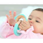 mordedor-madera-y-silicona-verde-oso-3-meses (2)